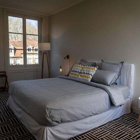 Les Suites Chateau Du Breuil Normandie Le Breuil-en-Auge Bagian luar foto